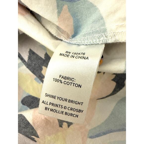 Crosby by Molly Burch Blouse Mae Top in Island Lillies Small - Picture 5 of 6